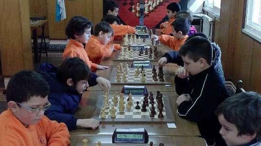 La magia del ajedrez une el deporte y la educación en Granada