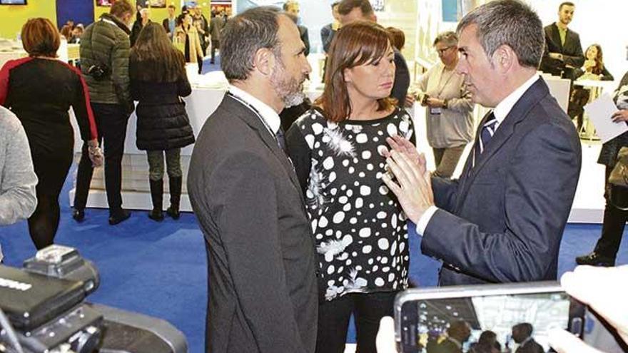 La presidenta Armengol y el presidente Clavijo (Canarias) acordaron aliarse en la pasada feria de Londres.