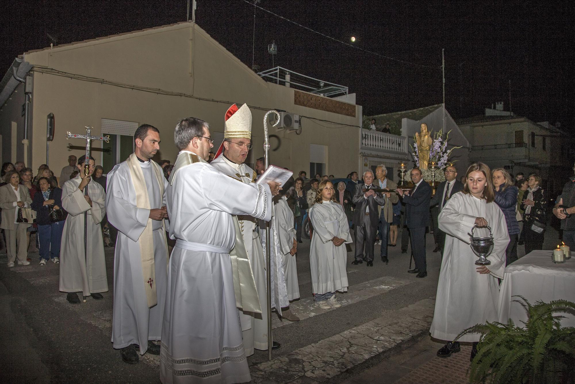 El Obispo José Ignacio Munilla visita Ibi con motivo del 50 aniversario de la parroquia de Santiago Apóstol