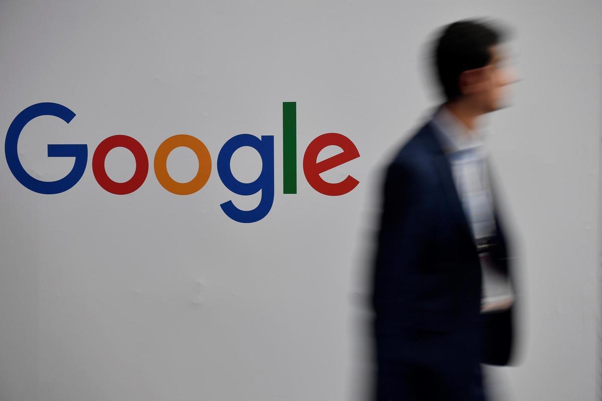 Logo de Google, en una fotografía de archivo. EPA/Julien de Rosa Logo de Google, en una fotografía de archivo. EPA/Julien de Rosa