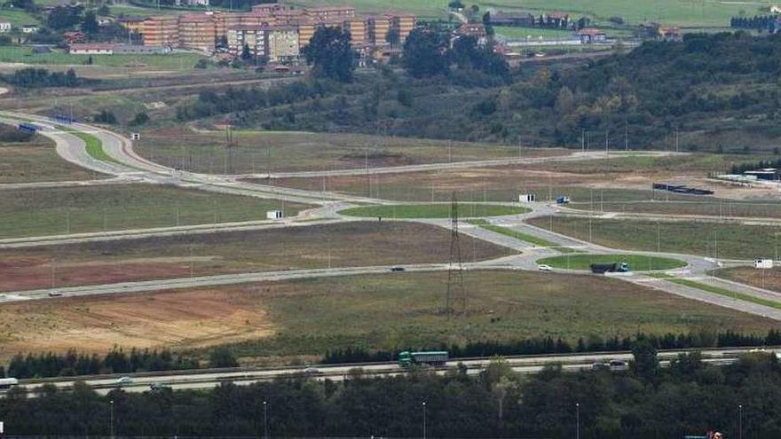 En el centro de la imagen, terrenos de la primera fase de la Zalia.