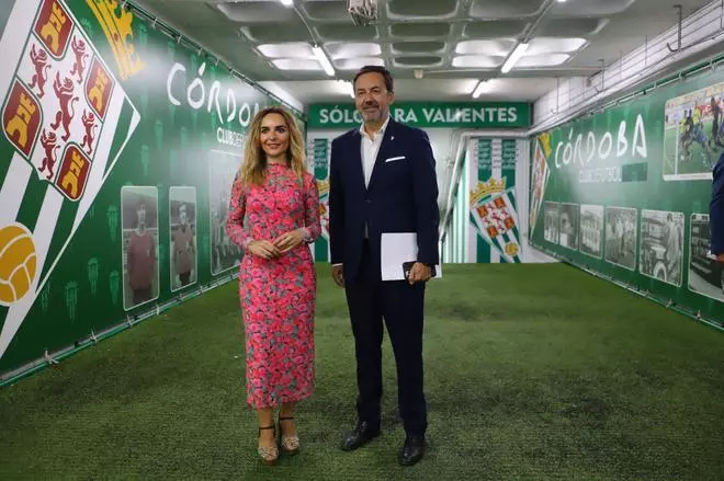 El Córdoba CF y el Ayuntamiento transmiten valores y cordobesismo con 'Aula Blanquiverde'