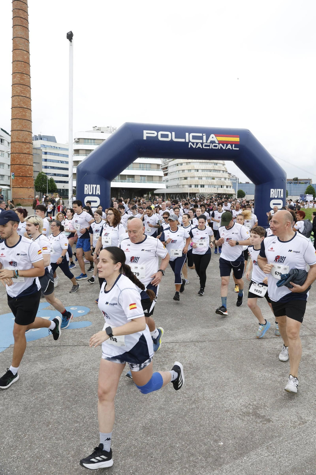En imágenes: Gijón se vuelca con la "Ruta 091" de la Policía Nacional