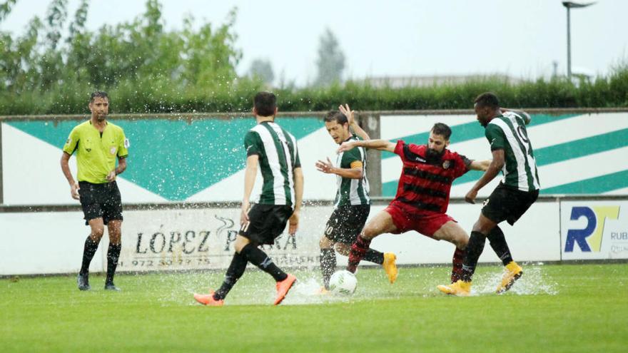 El Peralada ha guanyat els sis partits a Tercera