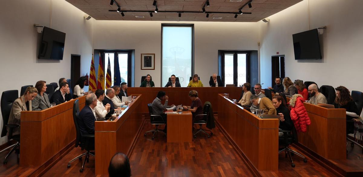 Un momento del pleno celebrado este jueves en Vila.