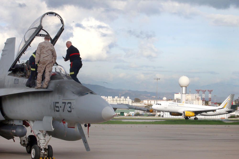 Los mejores pilotos de combate se reúnen en Málaga para mejorar sus habilidades y entrenarse al mando de los F-18