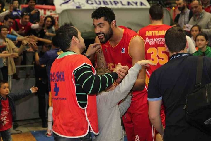 Partido de baloncesto UCAM-Bilbao