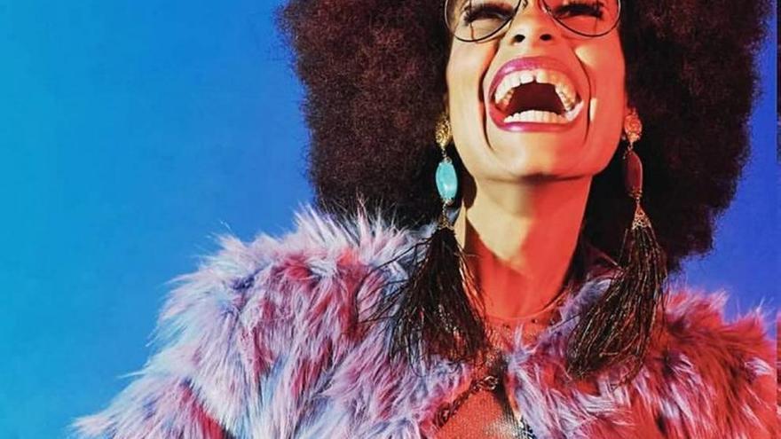 Gigi McFarlane, pura elegancia negra en Jazzazza