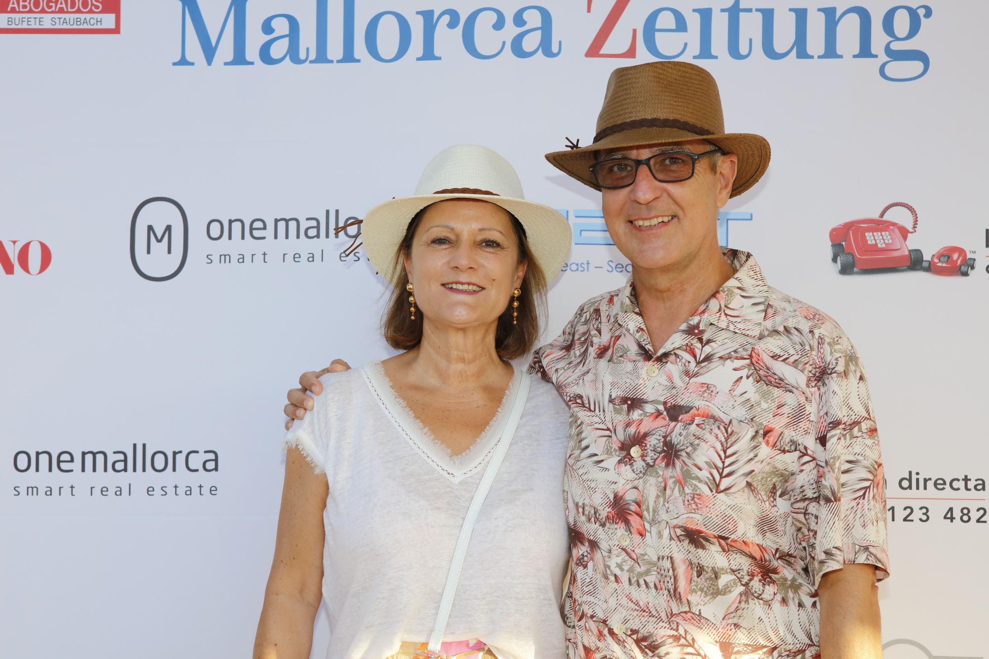 Sommerparty der Mallorca Zeitung - die Fotowand mit unseren Gästen