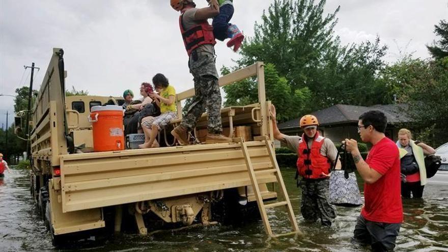 El huracán Harvey deja inundaciones &quot;sin precedentes&quot; en Houston