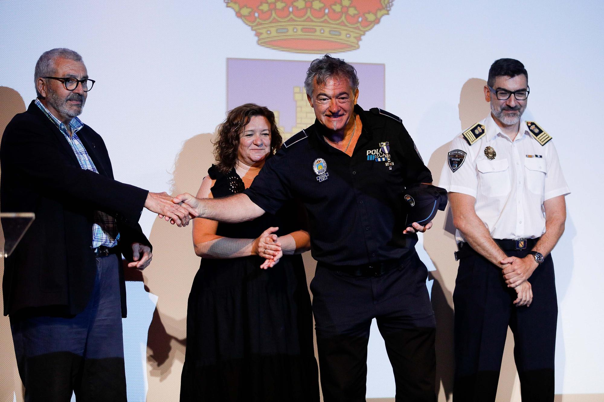 Medallas a 30 años de servicio en las policías locales de Ibiza