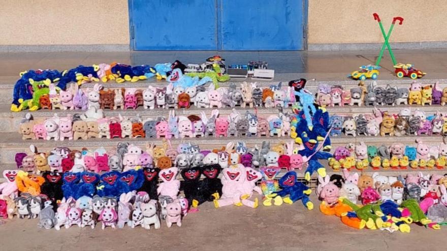 Algunos de los juguetes decomisados por la Policía Local de Cartagena