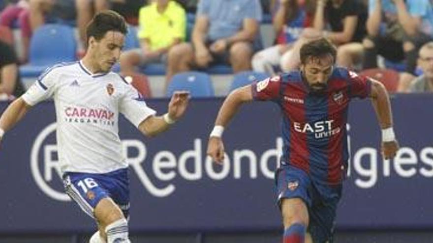 Morales, uno de los referentes del ataque azulgrana, en el partido ante el Zaragoza.