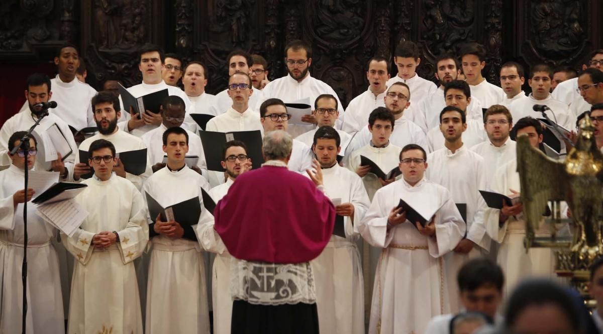 El Corpus recorre las inmediaciones de la Mezquita-Catedral