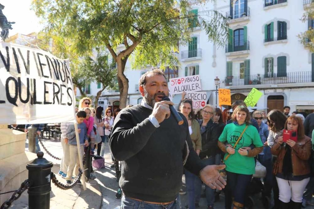 Protesta por los alquileres abusivos en Ibiza