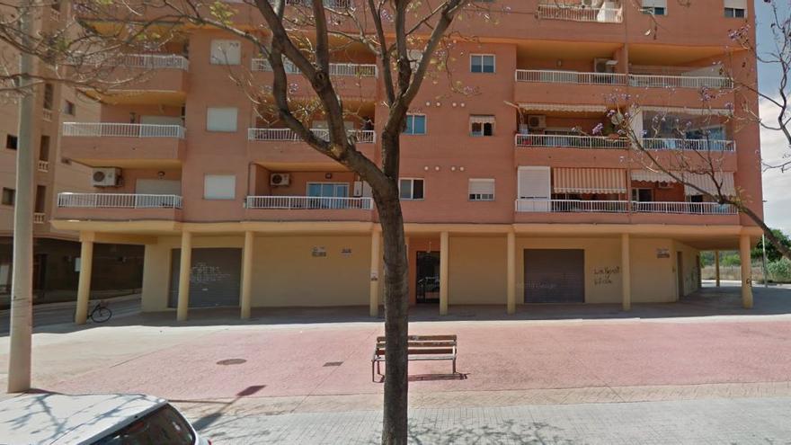 El local comercial en planta baja que se subasta