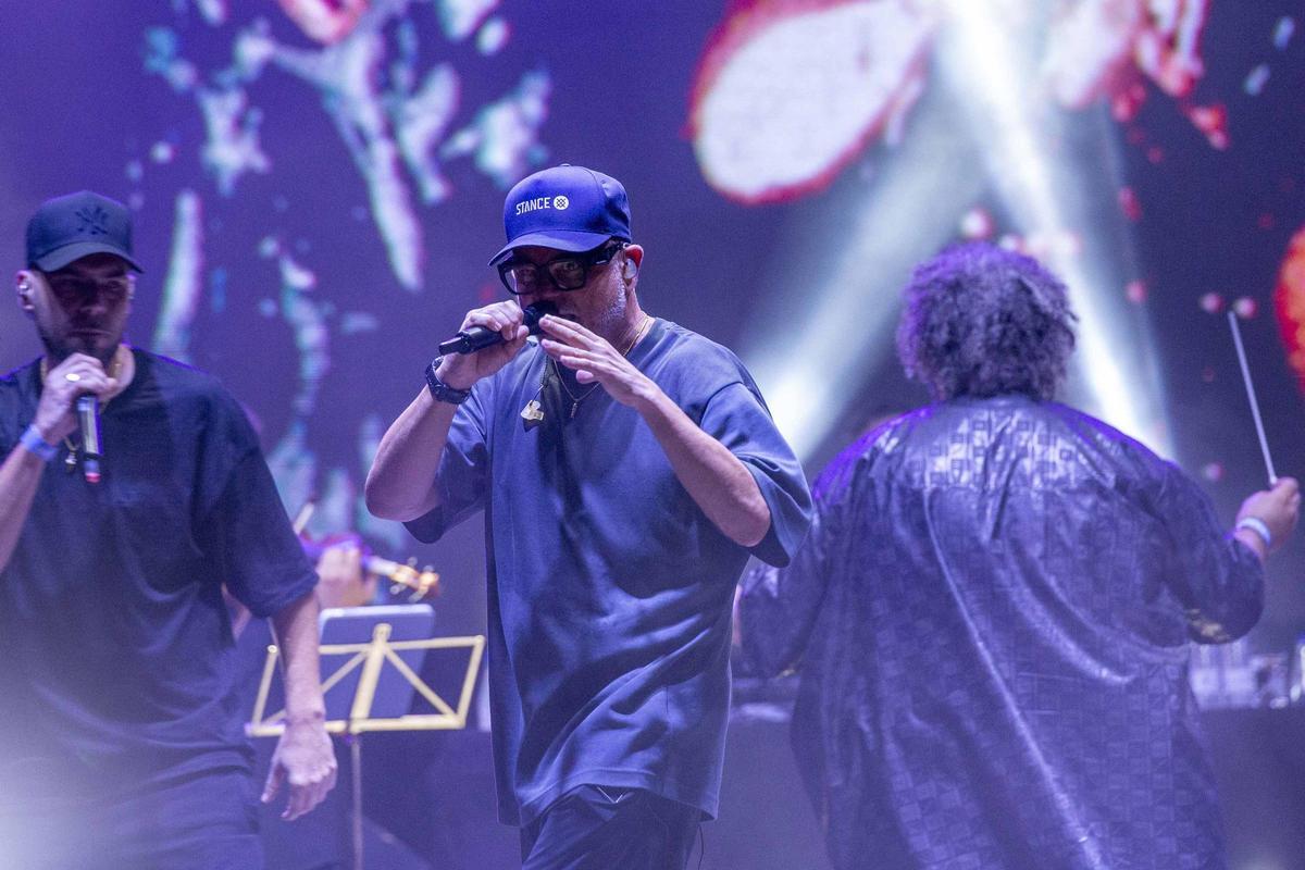 Nach firma un concierto memorable ante un entregado público en Noches Mágicas