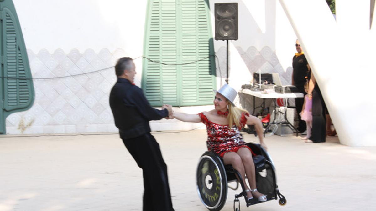 Foto del espectáculo Weelchair, del grupo Club de Ball Esportiu Ball Vallès, en Terrassa, este domingo.