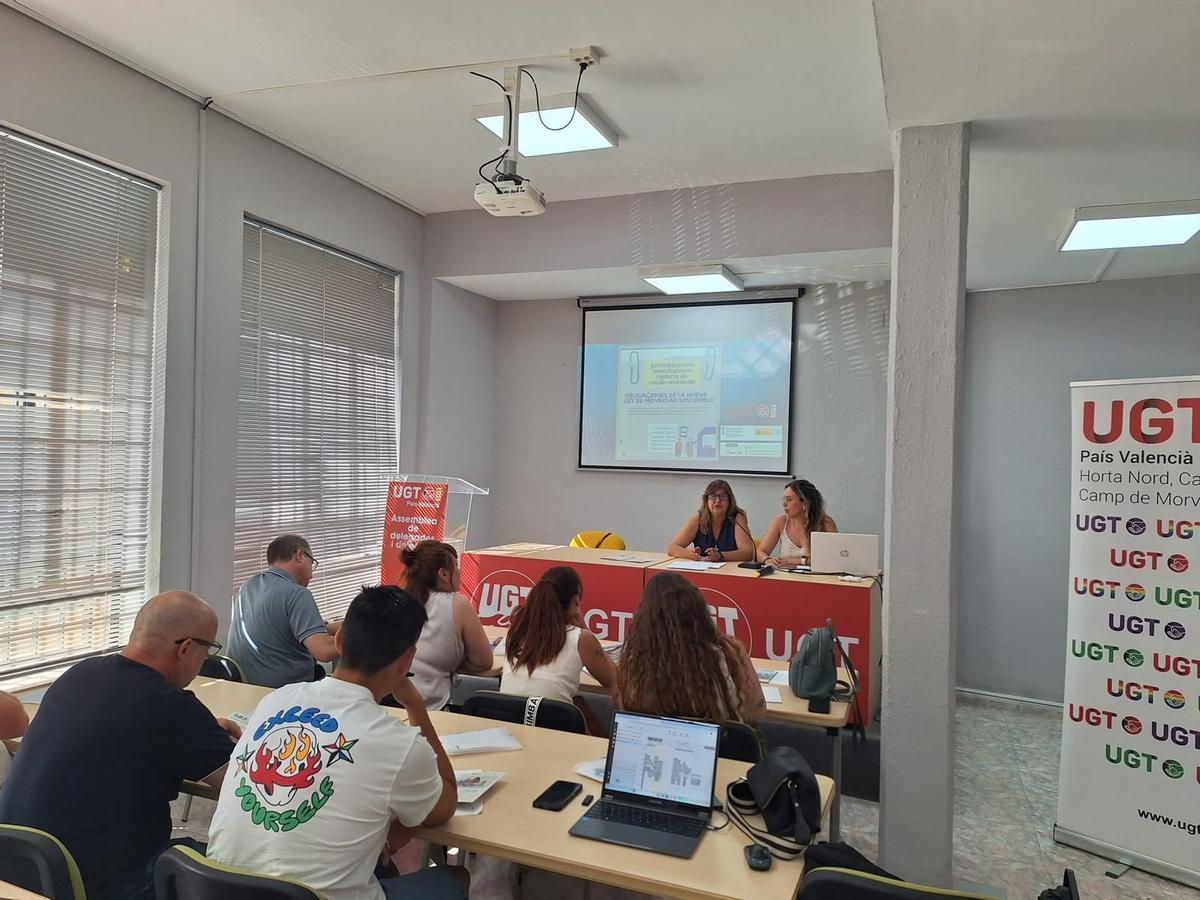 Jornada formativa de medio ambiente "Nueva Ley de Movilidad Sostenible" realizada en la Sede de UGT Sagunt.