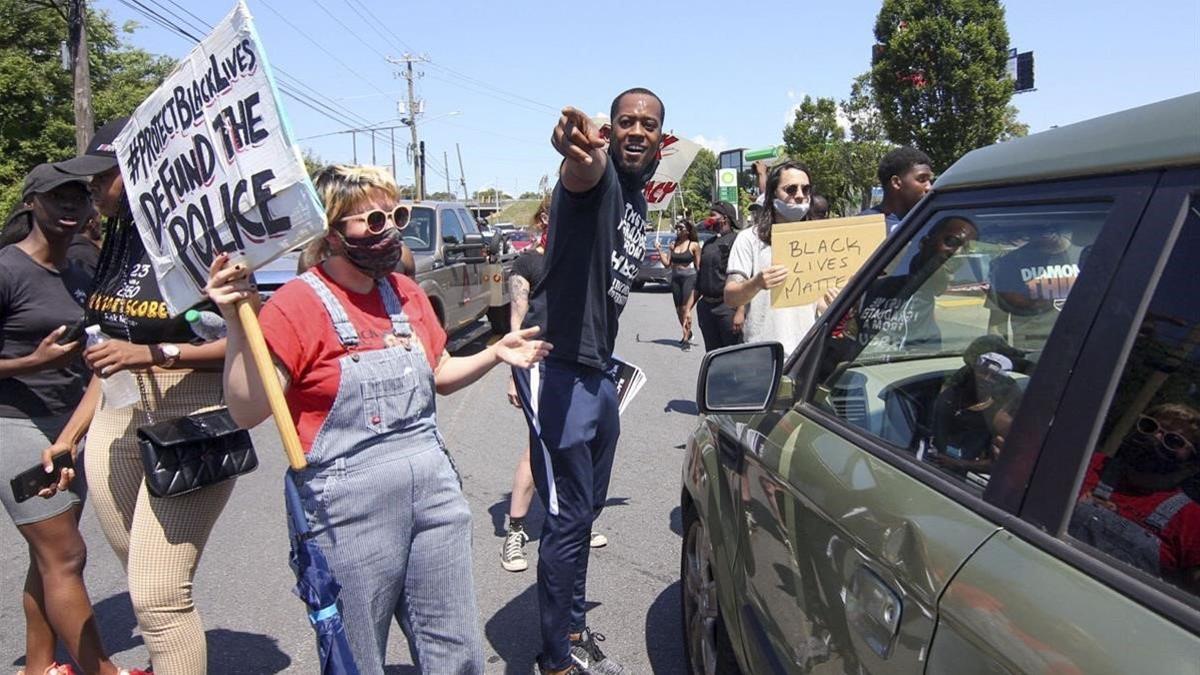 Manifestación por la muerte de Rayshard Brooks en Atlanta