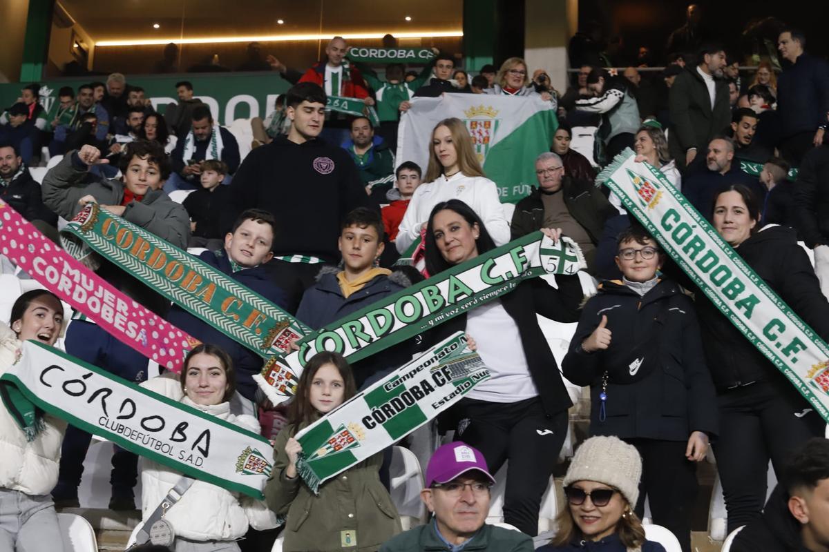 Córdoba CF-Real Valladolid | Las imágenes de la afición en El Arcángel