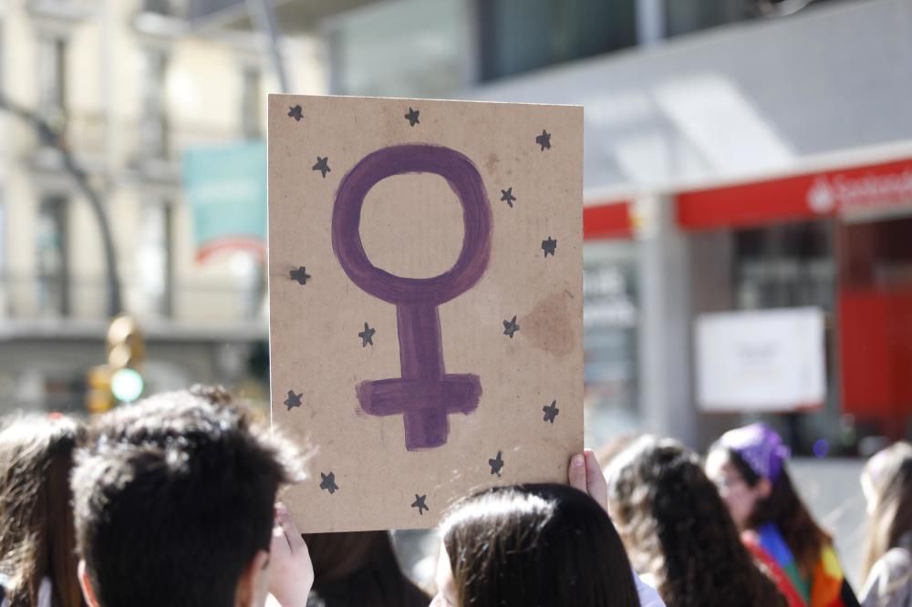 Manifestació sindical a Girona de la vaga del vuit de març