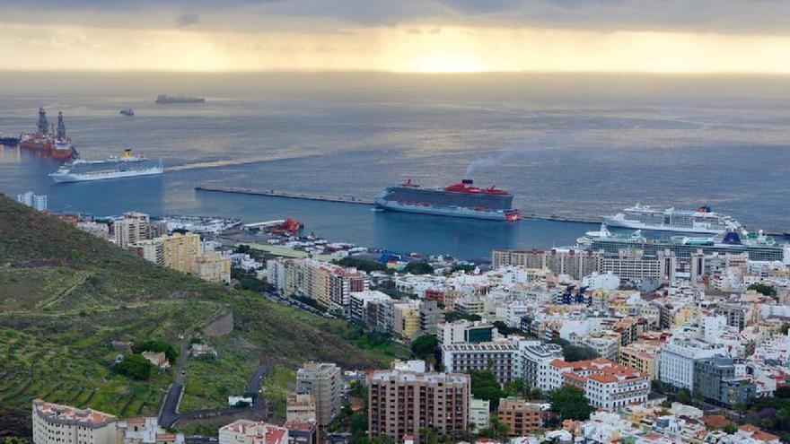 El Puerto de Santa Cruz confirma para febrero la visita de 40 cruceros