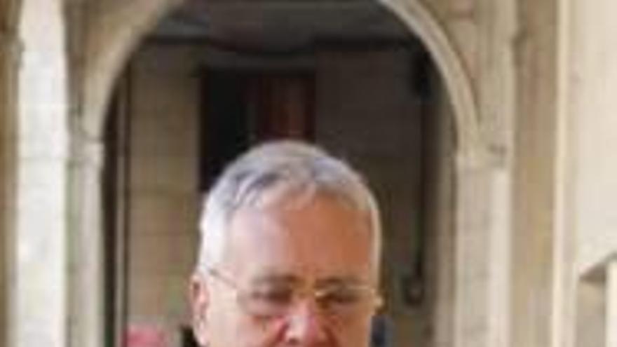 El exalcalde Luis Díaz Alperi.