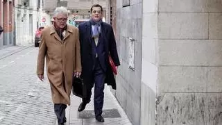 El letrado mayor de las Cortes niega las acusaciones de acoso laboral sobre una funcionaria