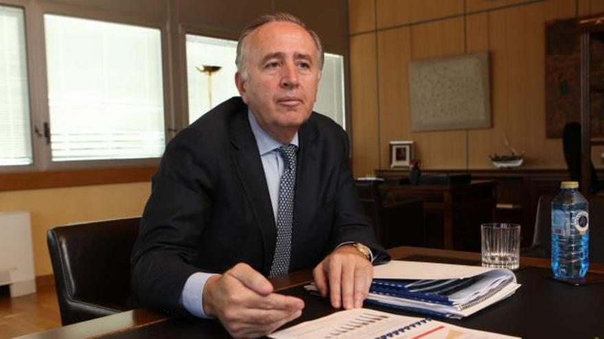 El presidente de Pescanova, Manuel Fernández de Sousa, ayer en la sede de FARO en Chapela.  // R. Grobas