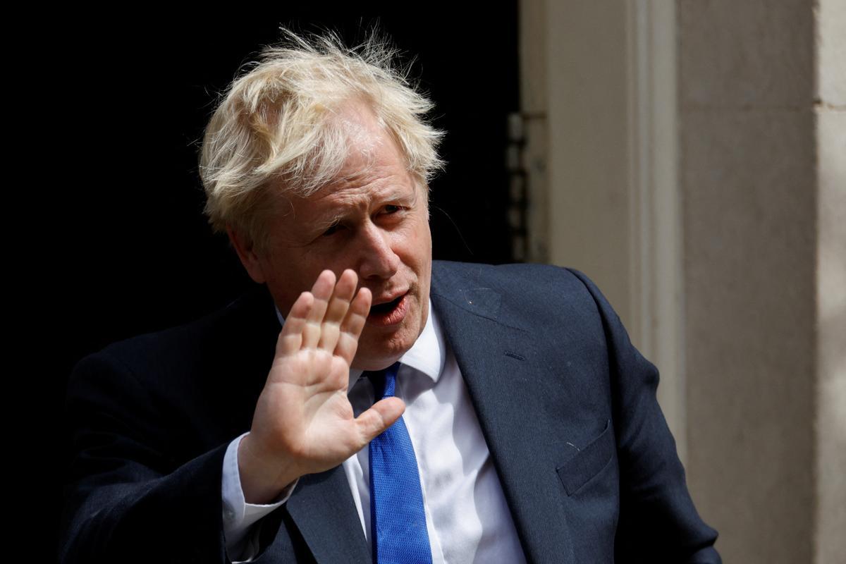 ¿Per què Boris Johnson s’ha acomiadat del Parlament britànic en castellà?