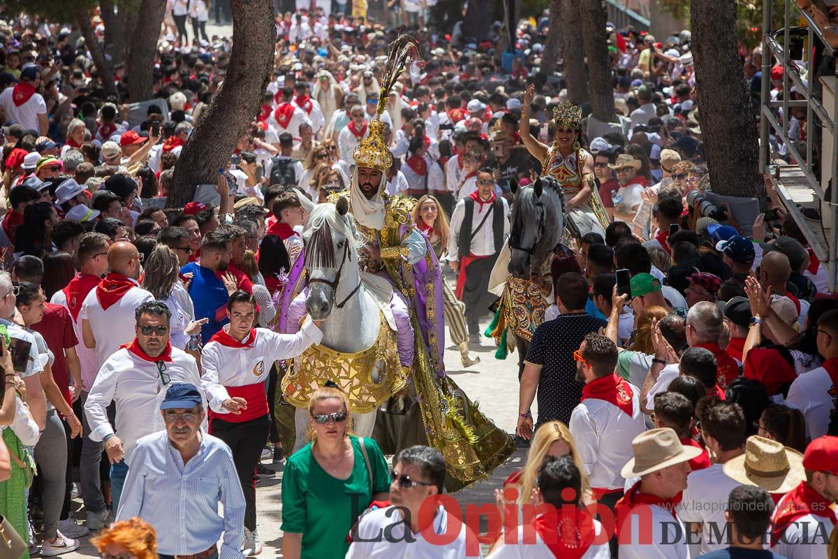 Moros y Cristianos en la mañana del dos de mayo en Caravaca