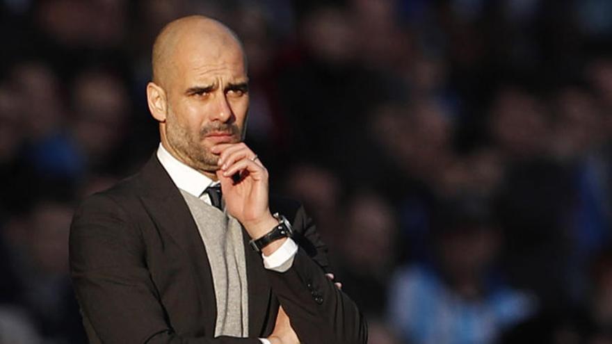 Pep Guardiola en el partido de FA Cup  ante el  Huddersfield Town.