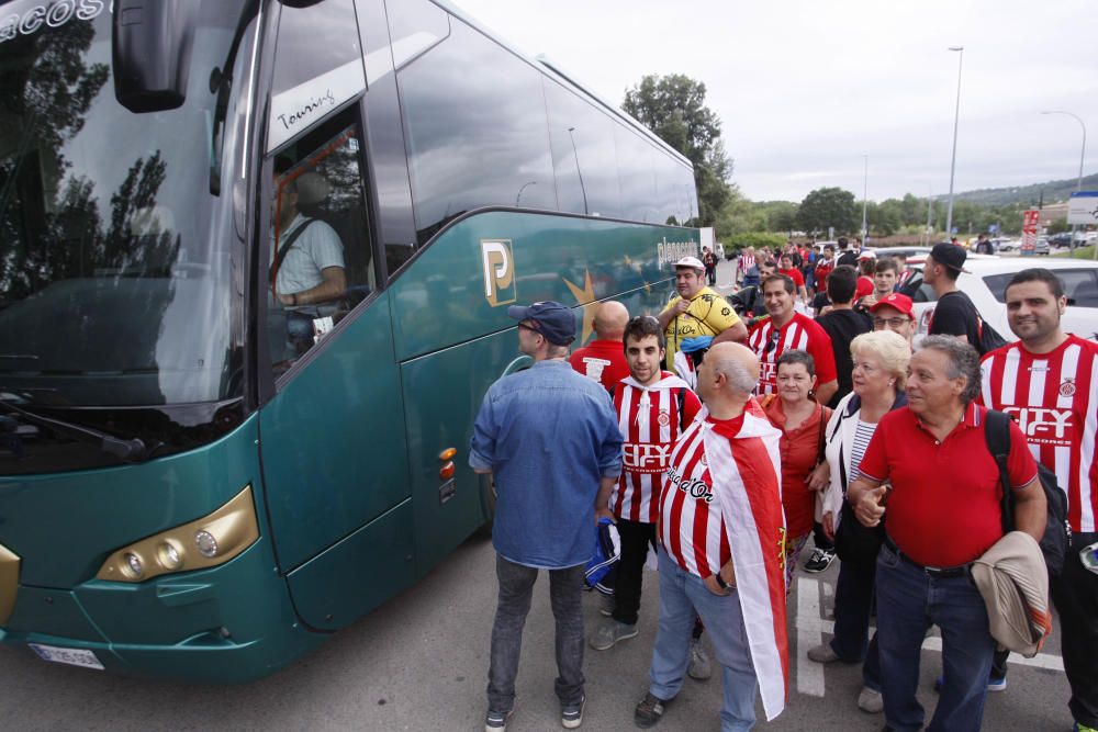 Sortida dels aficionats del Girona cap a Pamplona