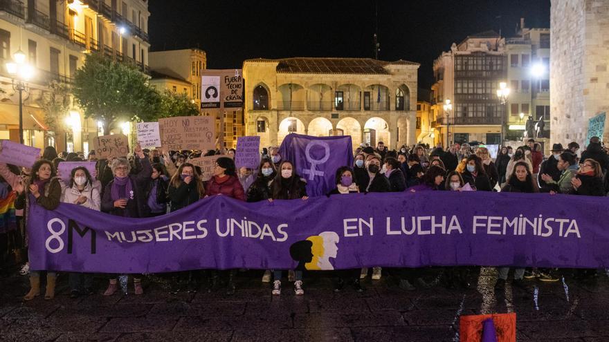 Seis meses de cárcel por amenazar con partirle las piernas a su pareja de Zamora