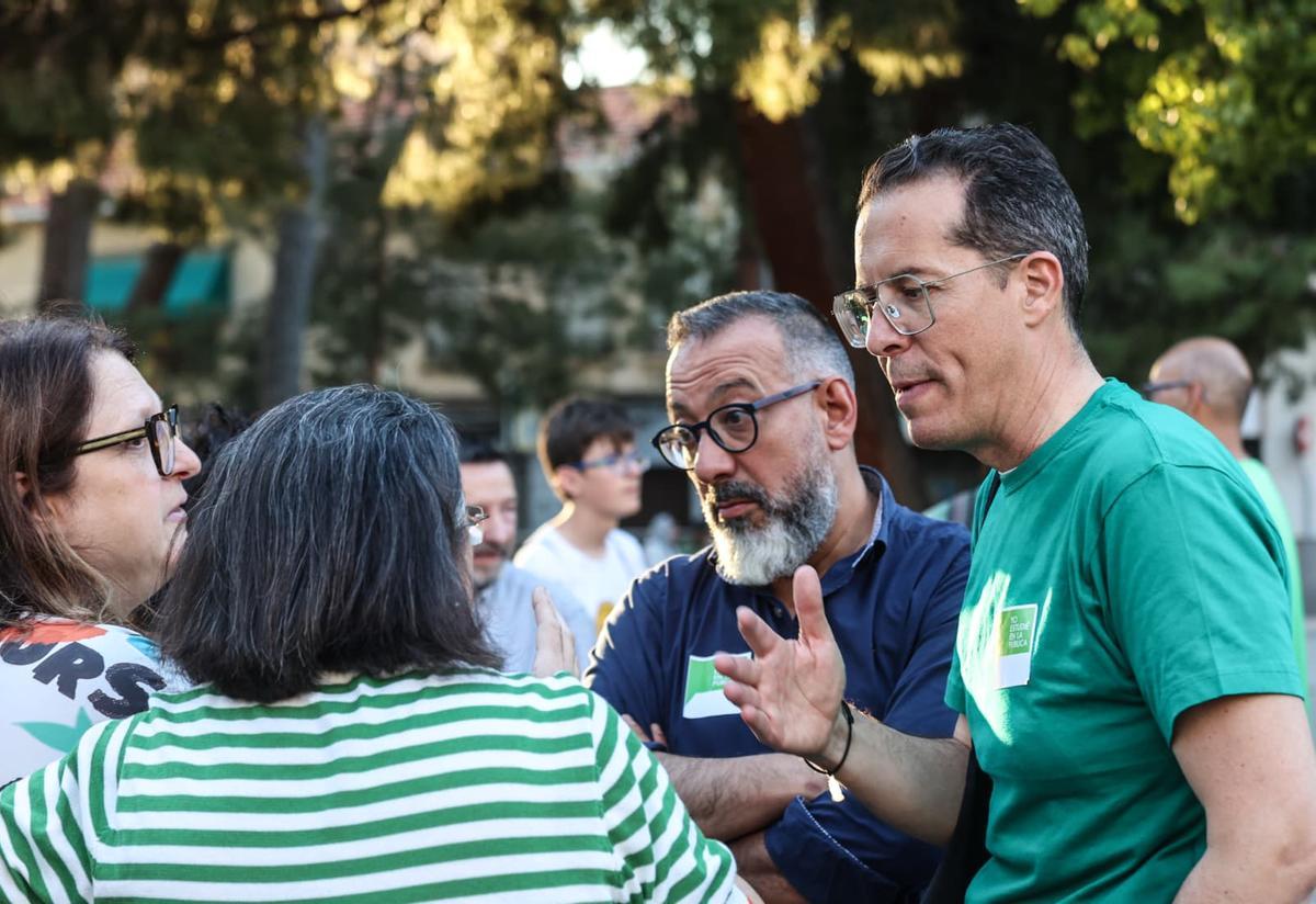 Elda y Petrer se unen por la educación pública Elda y Petrer se unen por la educación pública