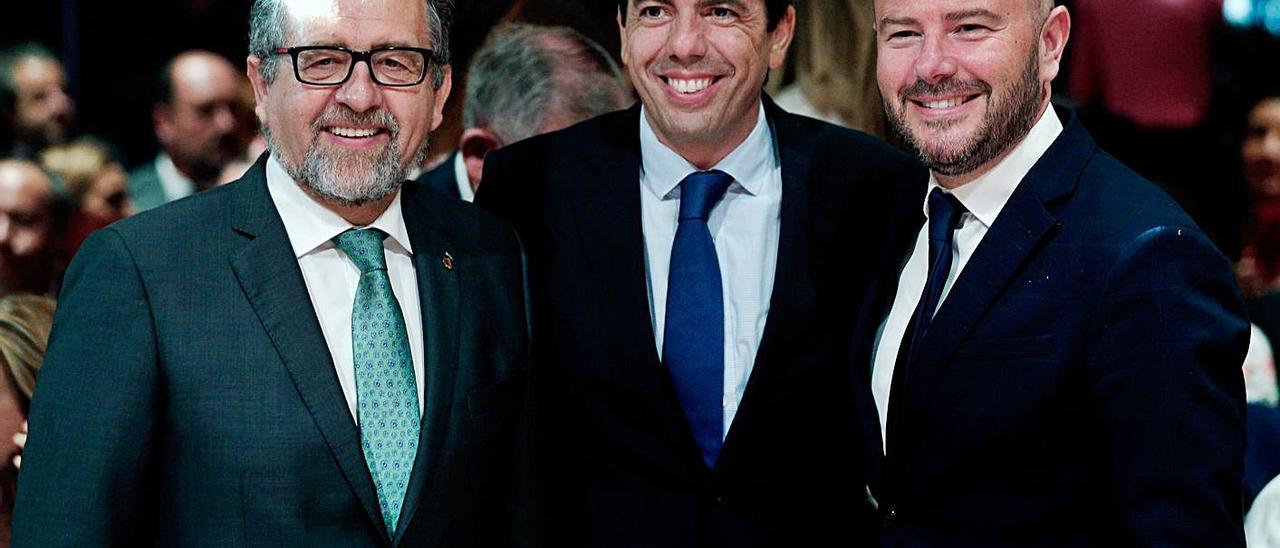 Los presidentes de las tres diputaciones José Martí, Carlos Mazón y Toni Gaspar. | EFE/MANUEL BRUQUE