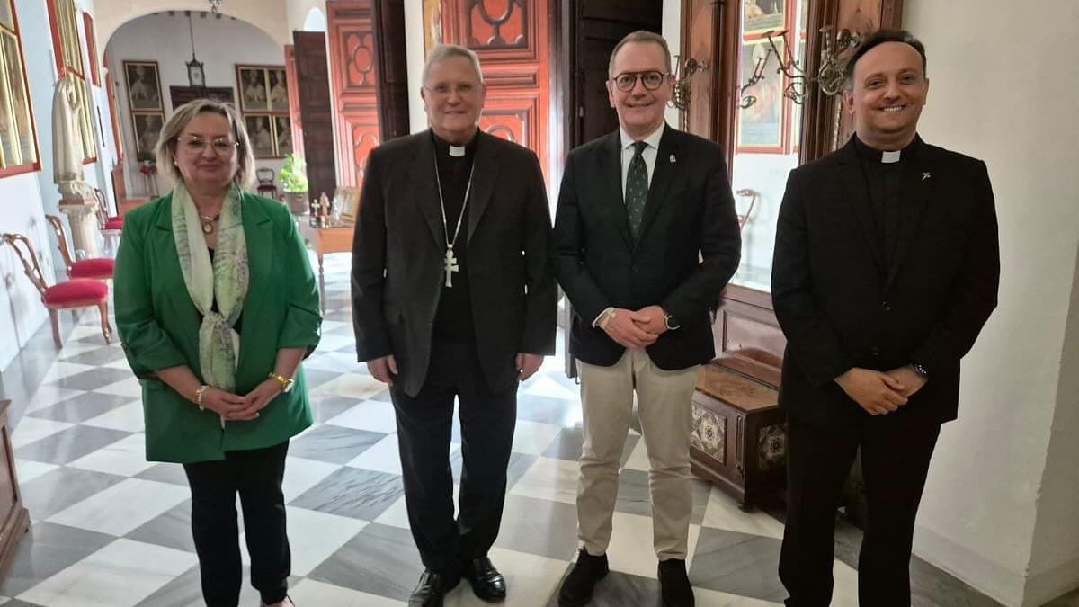 María Jesús Pérez, Monseñor Lorca Planes, Ramón Mateos y D. José Manuel Martínez