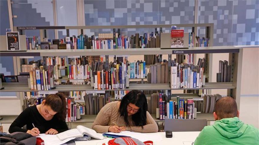 Sólo el 13% de Castellón lee un libro en ‘valencià’ en el último año