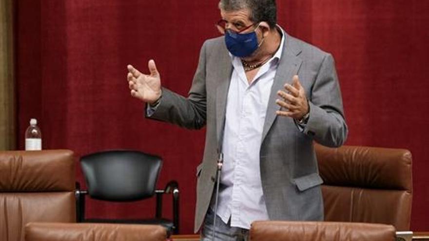 Diputado expulsado de Adelante sitúa al Parlamento andaluz &quot;en UCI democrática&quot;