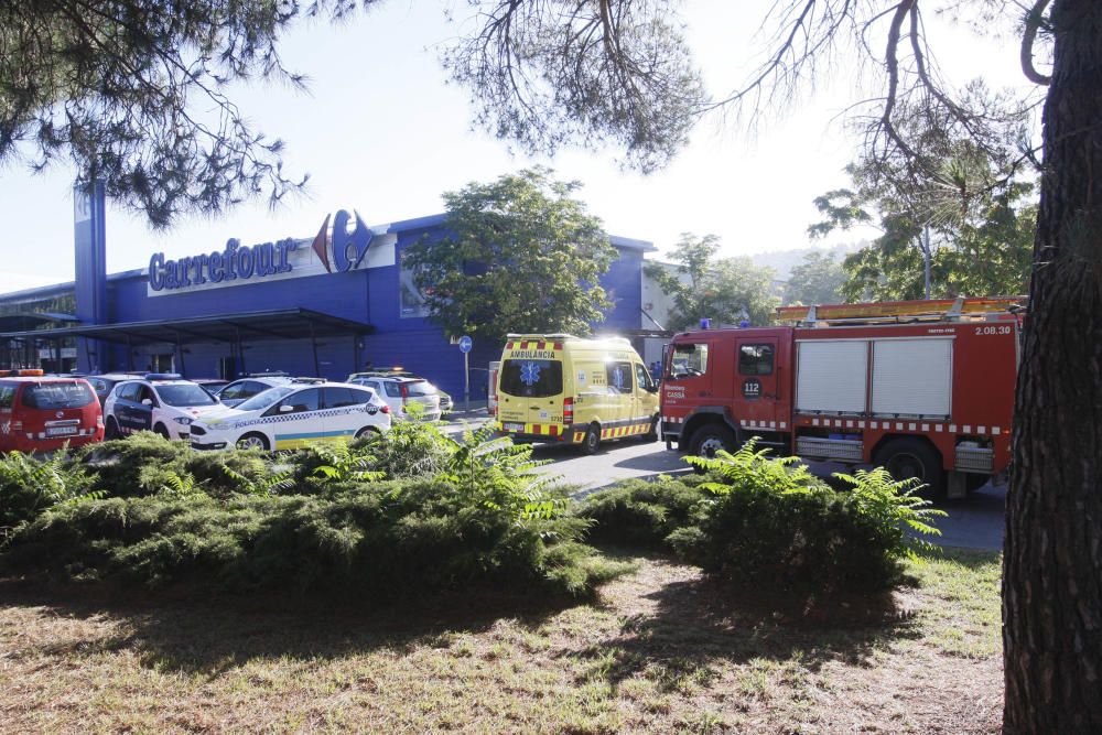 Incendi a la cambra frigorífica d'un supermercat de Girona