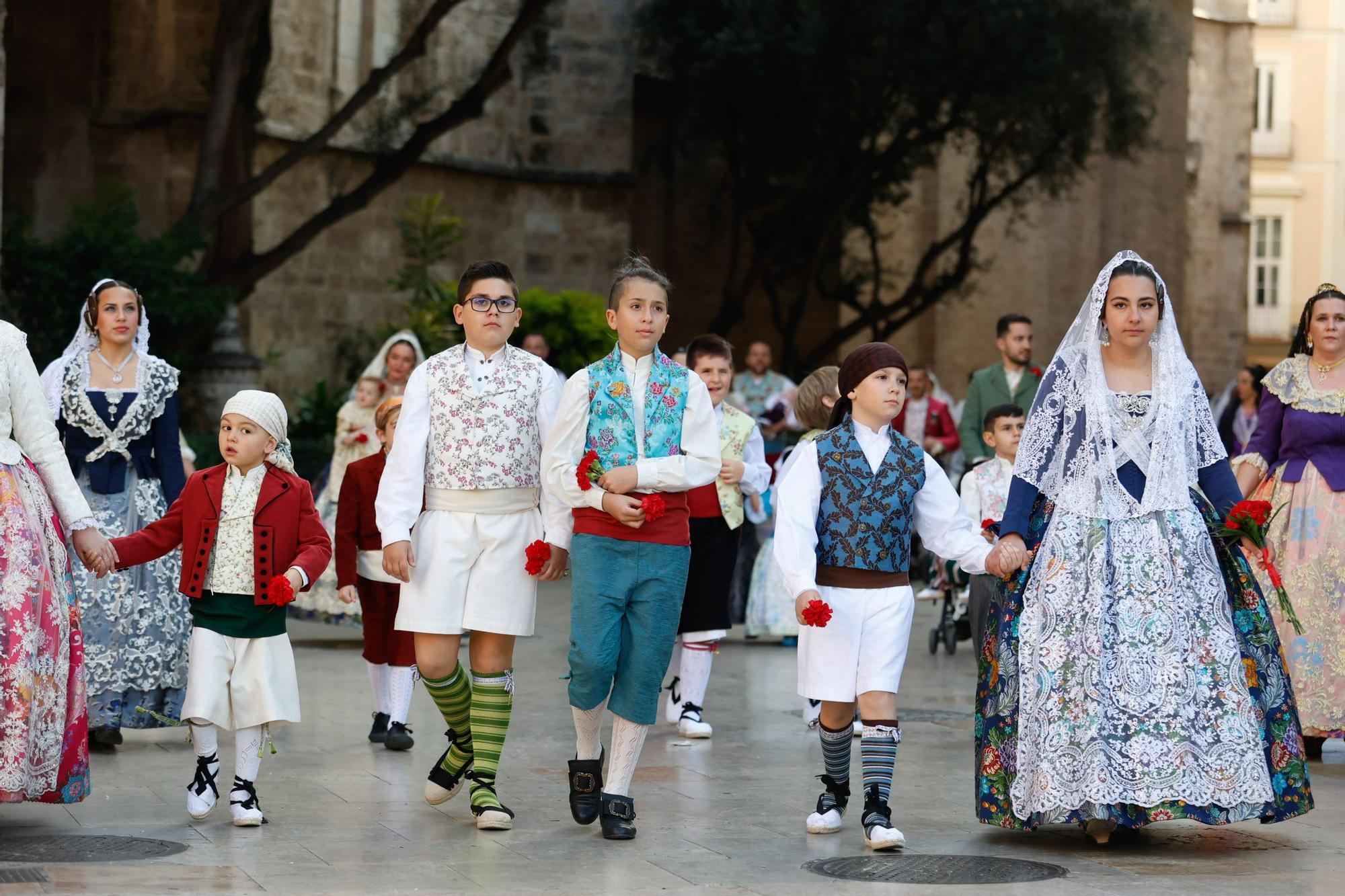 Búscate en el primer día de la Ofrenda en la calle San Vicente entre las 17:00 y las 18:00