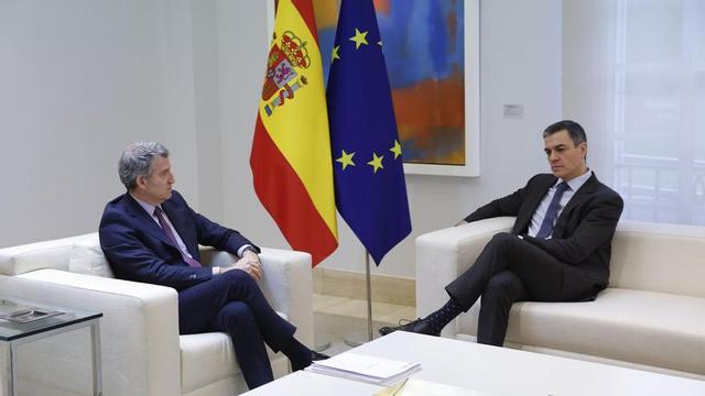 Sánchez retrasa su ronda de reuniones con los grupos sobre Ucrania a la espera de cuadrar la agenda con Feijóo.