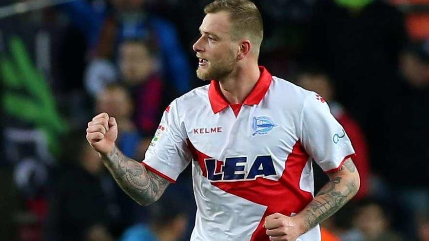 El Celta hace oficial la venta de Guidetti