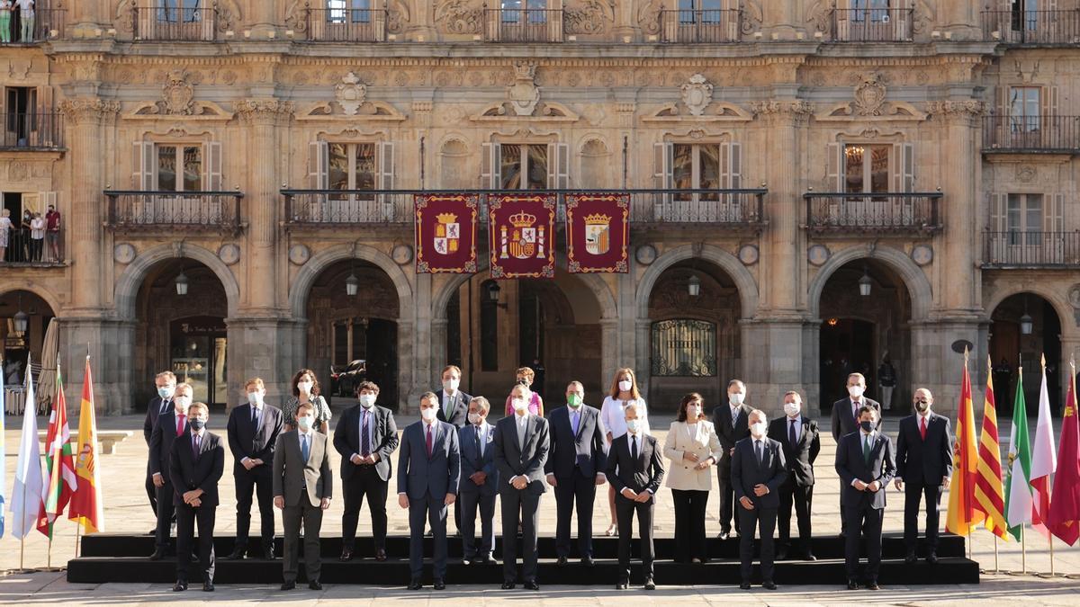 Foto de familia de la última conferencia de presidentes, celebrada en julio en Salamanca