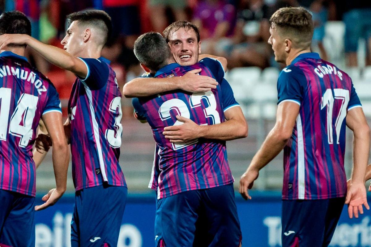 Resumen, goles y highlights del Eibar 4-0 Granada de la jornada 5 de LaLiga Smartbank