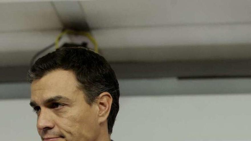 El ex secretario general del PSOE, Pedro Sánchez, tras su dimisión.