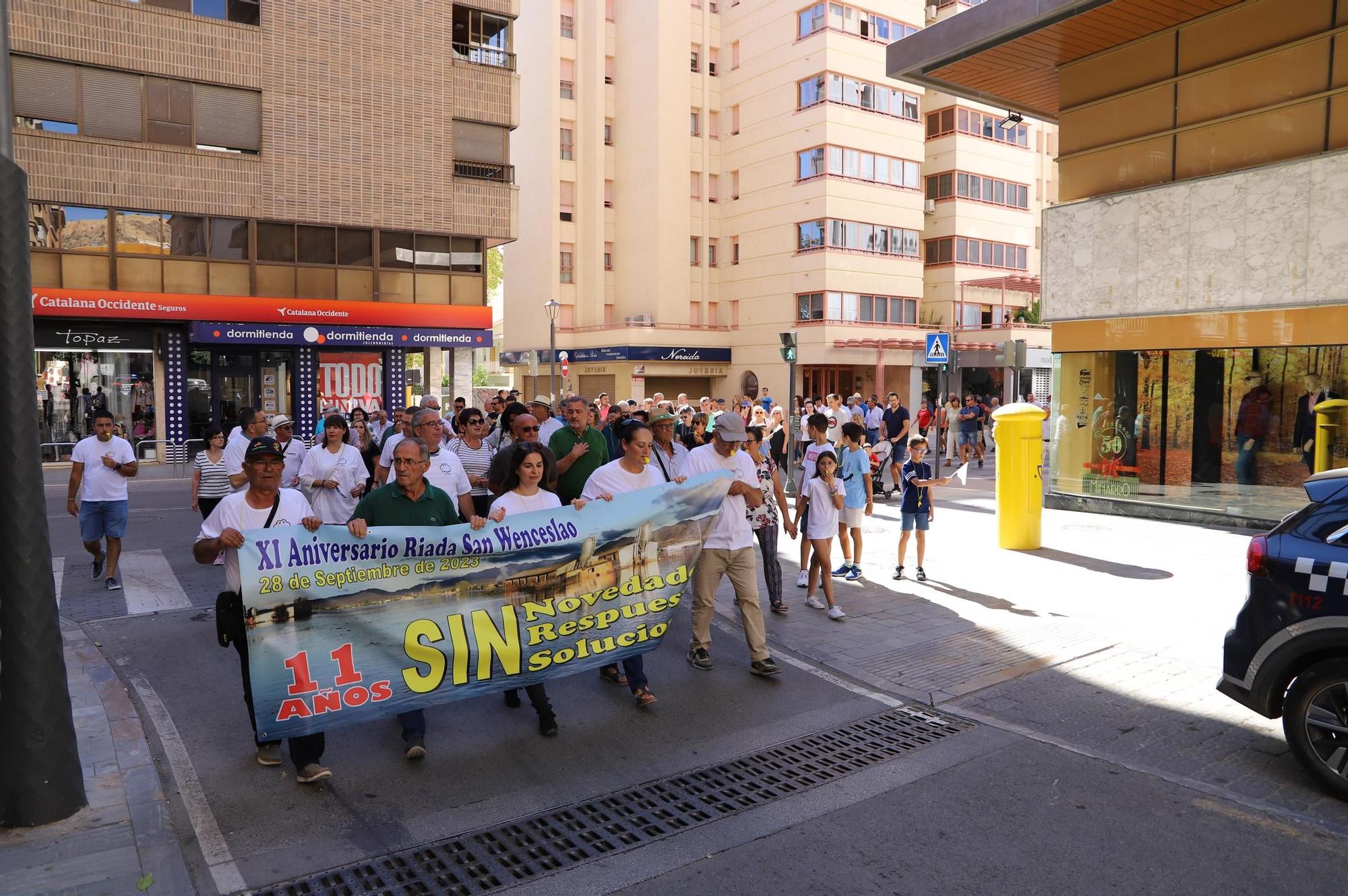 Manifestación por el XI Aniversario de la riada de San Wenceslao