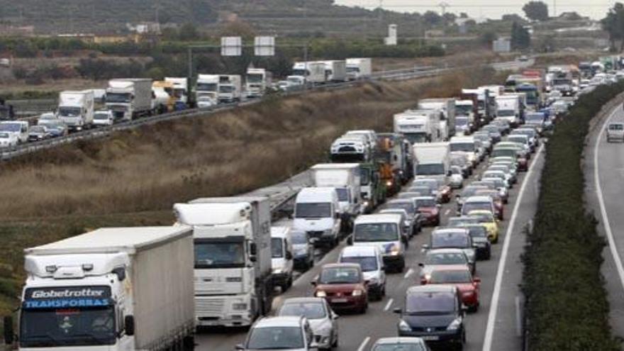 Imagen de atasco kilométrico.