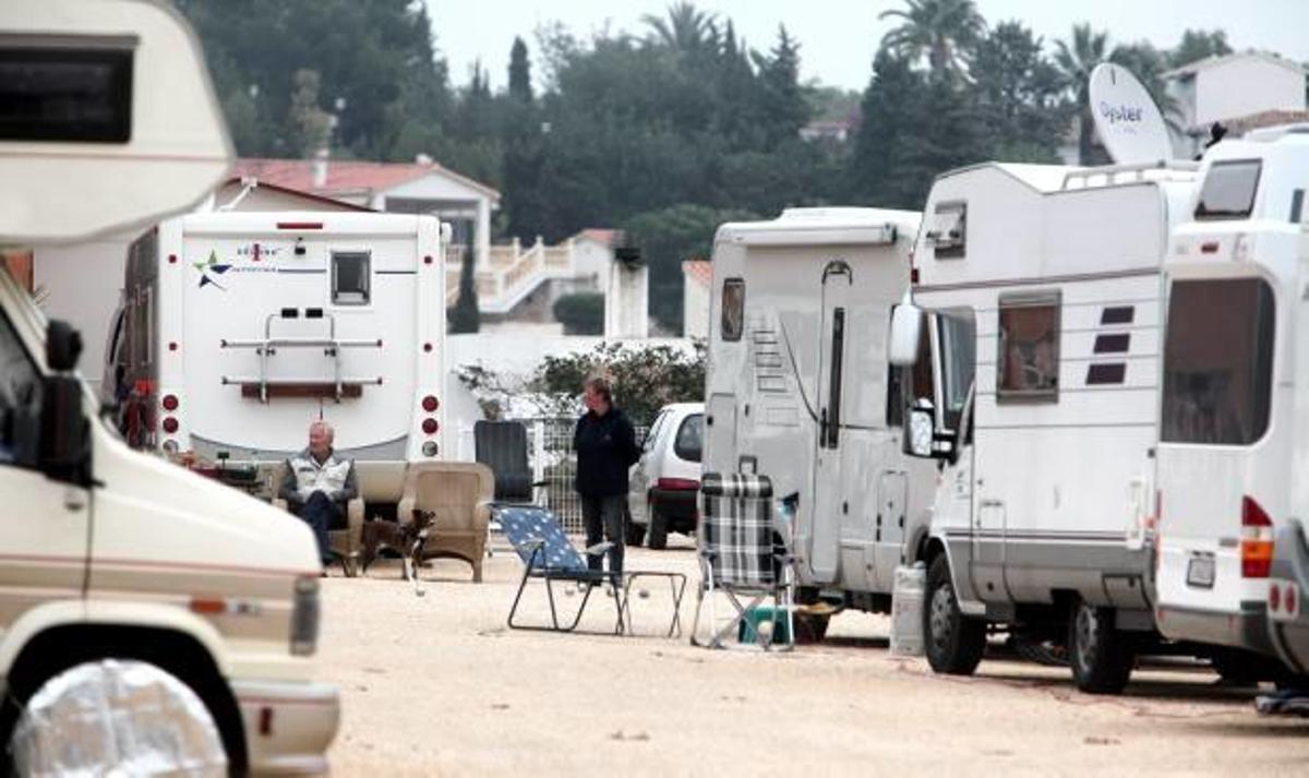 Prohibido acampar a pie de playa